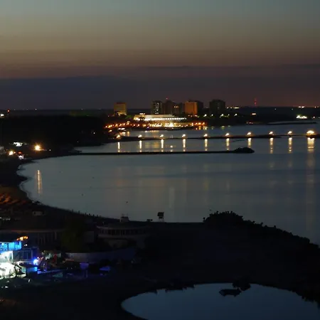 Capitol Отель Жупитер